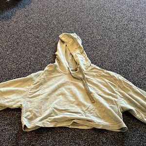 green cropped hoodie